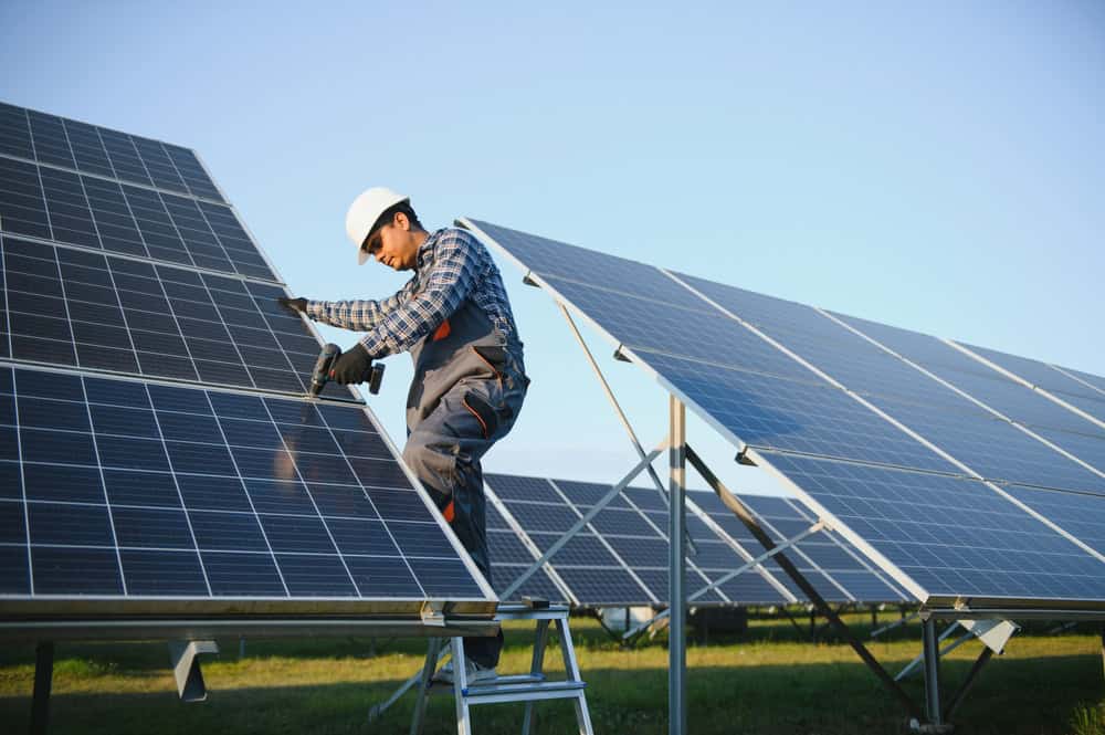 About Green Solar KG